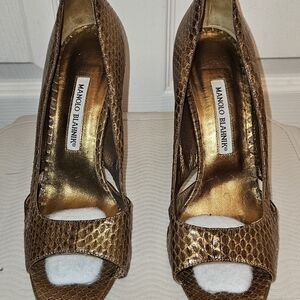Manolo Blahnik Brown Woven Leather Heels